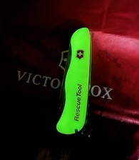 Victorinox Coltellino Svizzero Rescue Tool Stay Glow