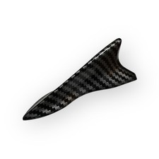 PINNA SQUALO UNIVERSALE PER AUTO  CARBON LOOK - BIADESIVO INCLUSO - NON ANTENNA