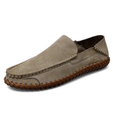 Sneakers in pelle cucite a