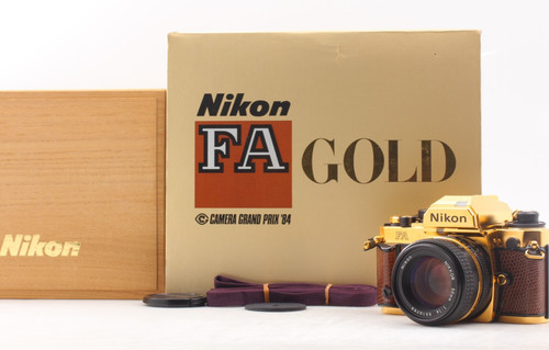 Almost unused box nikon - box,