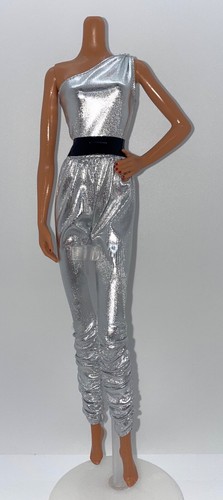Barbie made move - looks, #11