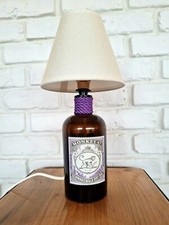 LAMPADE CON BOTTIGLIE GIN O