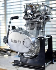 Yamaha XS650 70-83 Set Solo Motore A2 S/Tappo Acciaio Testa Bullone Ricambio.