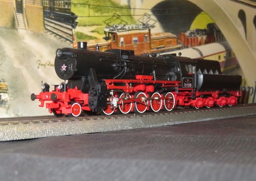 Marklin 3915 locomotive - marklin, te