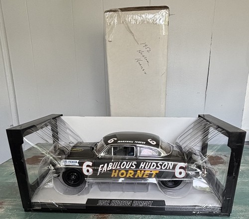 1952 fabulous hudson hornet - fabulous,
