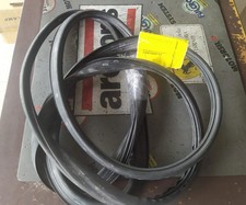 GUARNIZIONE VETRO ANTERIORE