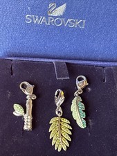 Lotto di 3 ciondoli foglia verde Swarovski