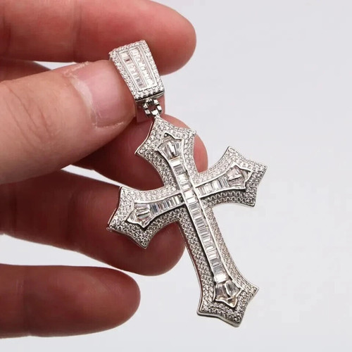 Ciondolo croce moissanite