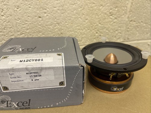 Seas mid woofer - by,