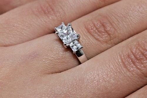 2ct solitario princess finto - solitario,