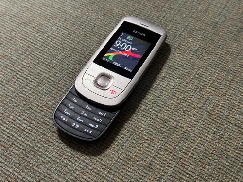 Vintage nokia 2220s - 🔥,