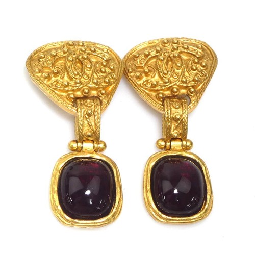 Orecchini clip logo chanel - orecchini,
