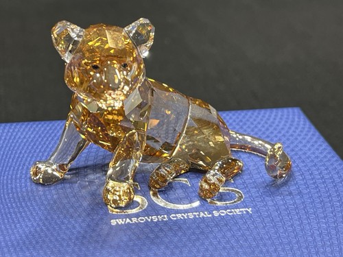 2016 swarovski crystal - crystal, scs