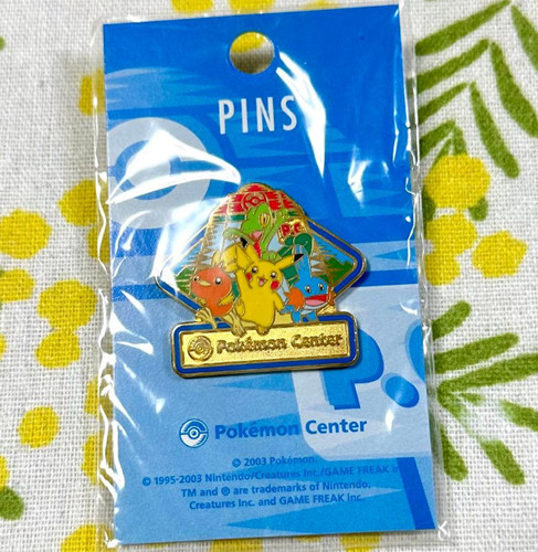 Pokemon center pin badge - badge, 2003