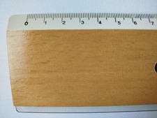 Riga millimetrata in legno di faggio con bordo china cm. 100 Micron  (vintage)