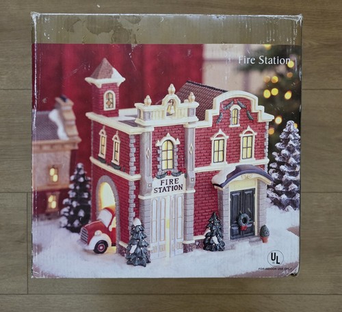 Mervyn christmas village - mervyn’s,