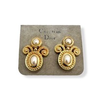 RARO Orecchini Perle Tribali