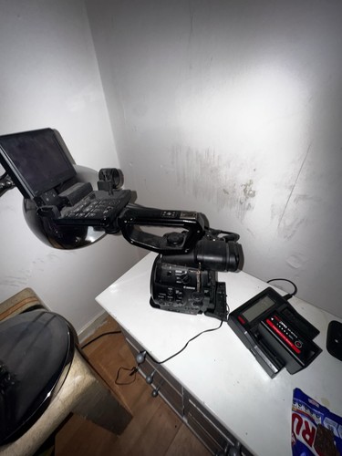 Canon c300 - canon,