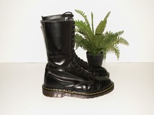 Dr. Martens 1914 stivali in