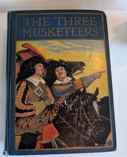 The three musketeers - three,