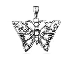Collana con ciondolo farfalla