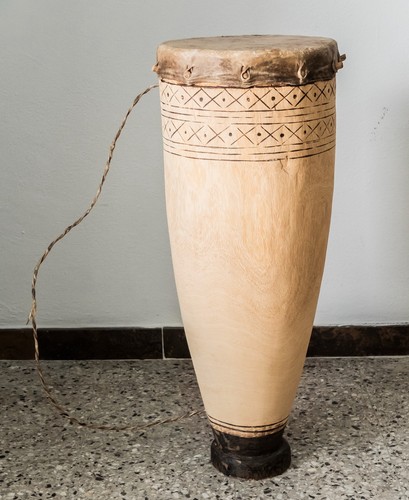 Tamburo congas percussione