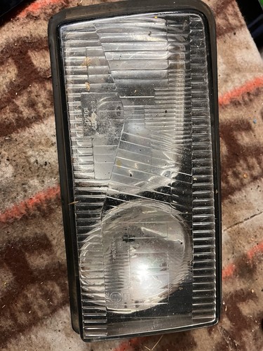 Lancia gamma berlina faro - gamma,