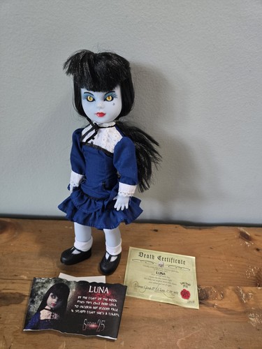 Living dead dolls - living,