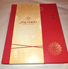 Shiseido Calendario dell'Avvento 2024 vuoto da riempire da solo