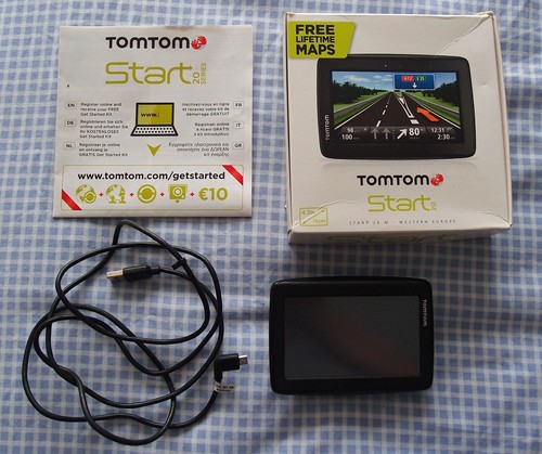 Navigatore satellitare tomtom - navigatore,