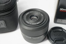 Obiettivo Sigma Art 30 mm F/2.8 DN EX per attacco Sony E (confezione originale)