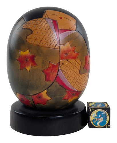 Bambola kokeshi creativa - kokeshi, a
