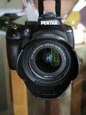 Fotocamera PENTAX K-50 con