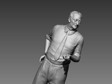 Enzo Ferrari Older 1967 Resina