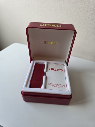 Seiko vintage watch box - seiko,