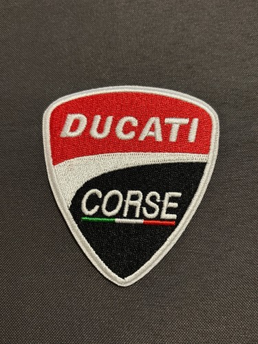 Patch écusson brodé