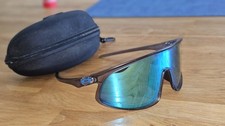 Oakley RSLV Sunglasses  Grey Smoke Blue. Nuovi Occhiali Sole Sport Con Custodia 