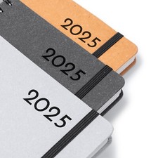 Agenda Giornaliera 2025 Copertina Rigida Anelli Metallo 15x21 Pelle Riciclata