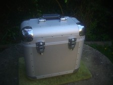 FLIGHT CASE 12" VINILE -PEDALI