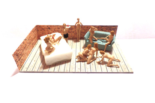 Diorama sexy swinger - diorama,