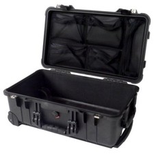 Black Pelican 1510 con organizer coperchio 1519. La custodia viene vuota / senza schiuma.