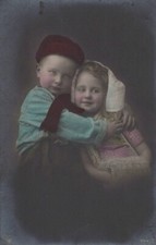 CARTOLINA  TEMATICA BAMBINI INFANZIA GIOCHI FELICITA ANIMALI VIAGGIATA 1909