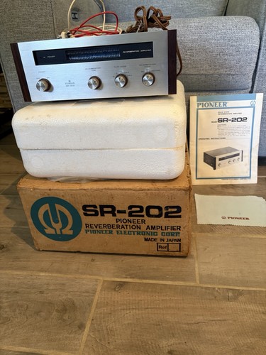 Amplificatore riverbero stato