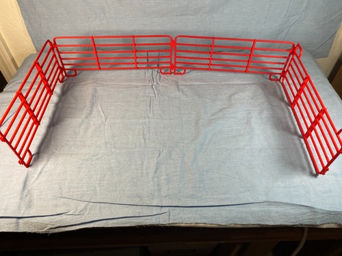 Recinzione corallo rosso scala