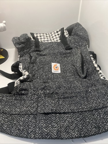 Black and grey - black,