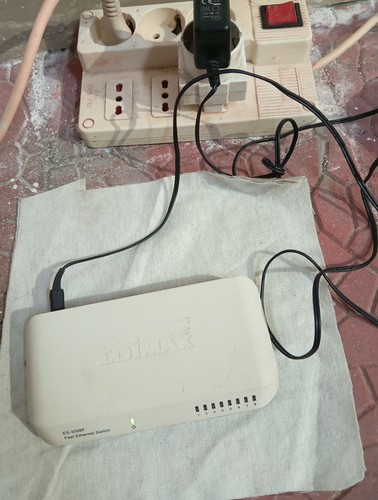 Edimax 3208p ports - 8,