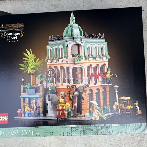 Lego icons boutique hotel - icons,