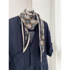 Sciarpa forma diamante in - a,