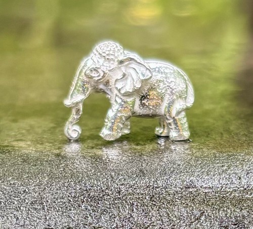 Pezzi statua idolo hathi - 2,