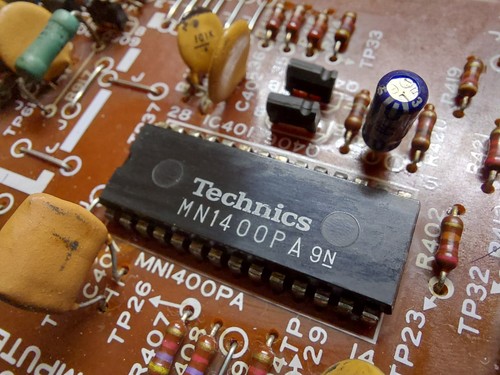 Technics integrato chip - technics,